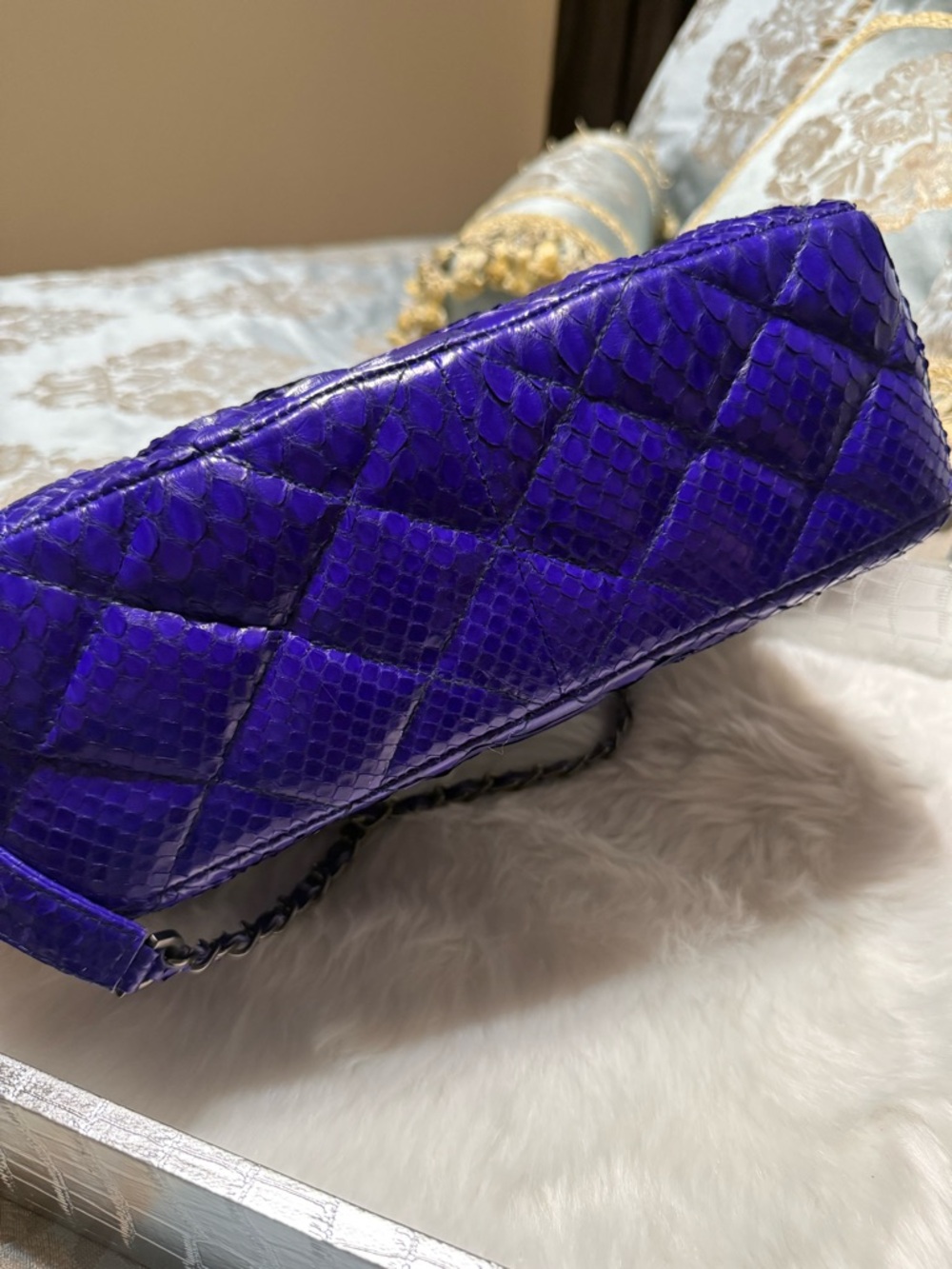 NWOT! Statement-Making Custom Made Purple Python Quilted Bag - Picture 4 of 12